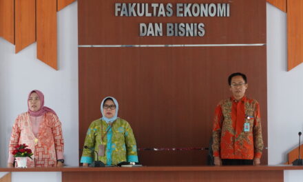 FEB UNIB SERAGAMKAN SURAT SELURUH ORGANISASI SELINGKUNG FAKULTAS