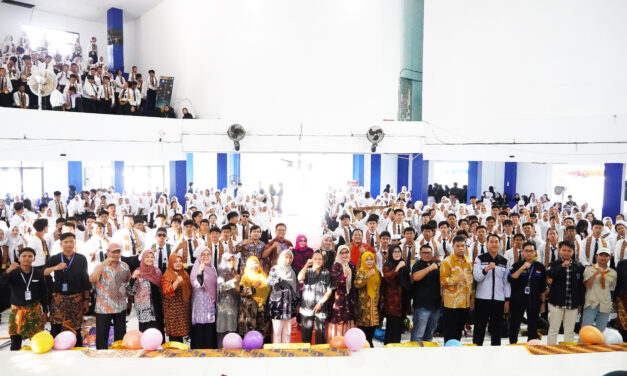 554 Mahasiswa Baru Mengikuti Pengenalan Kehidupan Kampus (PKKMB) FEB UNIB Tahun 2024