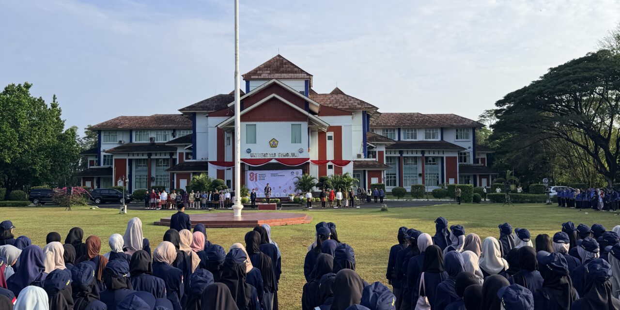 Semarak HUT ke-81 RI, Sivitas Akademika FEB UNIB Ikuti Upacara dan Perlombaan Kemerdekaan
