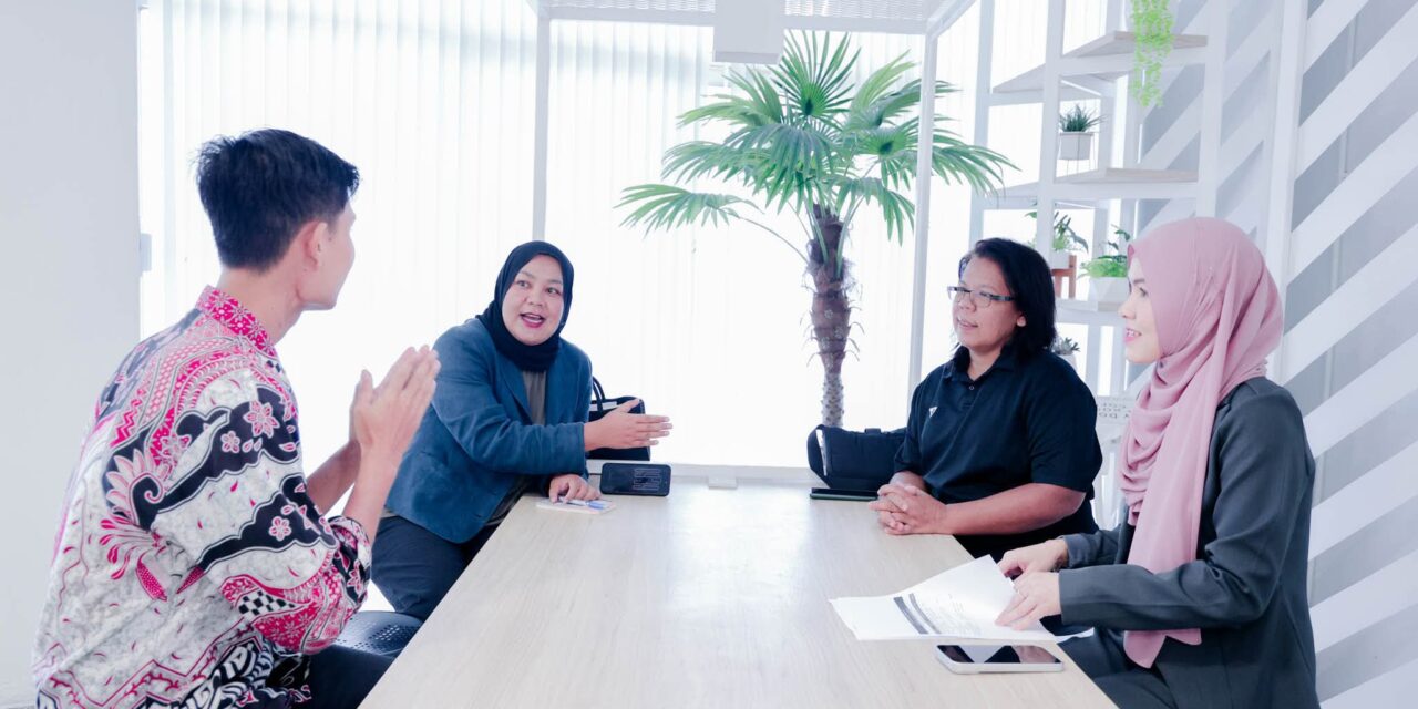Mahasiswa FEB UNIB Mengikuti Professional Internship di Yala Rajabhat University, Thailand